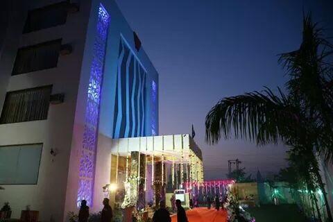 Wingston A Treehouse Hotel Goverdhan Radha Kund Exterior photo